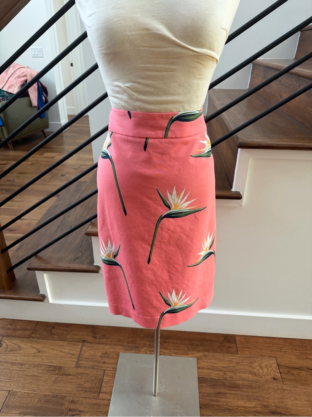 Ann Taylor Factory Pink Floral Print Women's Pencil Skirt